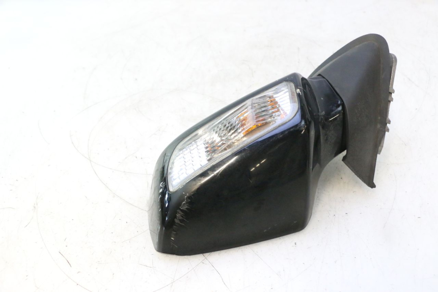 photo de RETROVISEUR GAUCHE SUZUKI BURGMAN EXECUTIVE ABS 650 (2006 - 2012) - Autre angle de vue