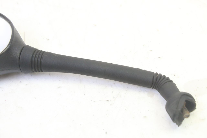 photo de RETROVISEUR GAUCHE YAMAHA CYGNUS X INJECTION 125 (2007 - 2013) - Zoom état d’usage