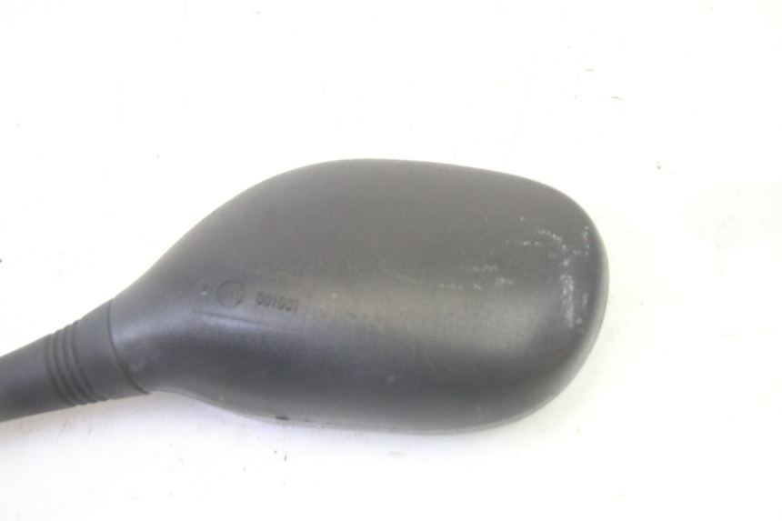 photo de RETROVISEUR GAUCHE YAMAHA CYGNUS X INJECTION 125 (2007 - 2013) - Points de fixation