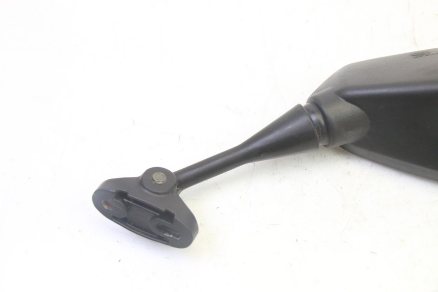 photo de RETROVISEUR GAUCHE STAHO FH 50 (2018 - 2019) - Points de fixation