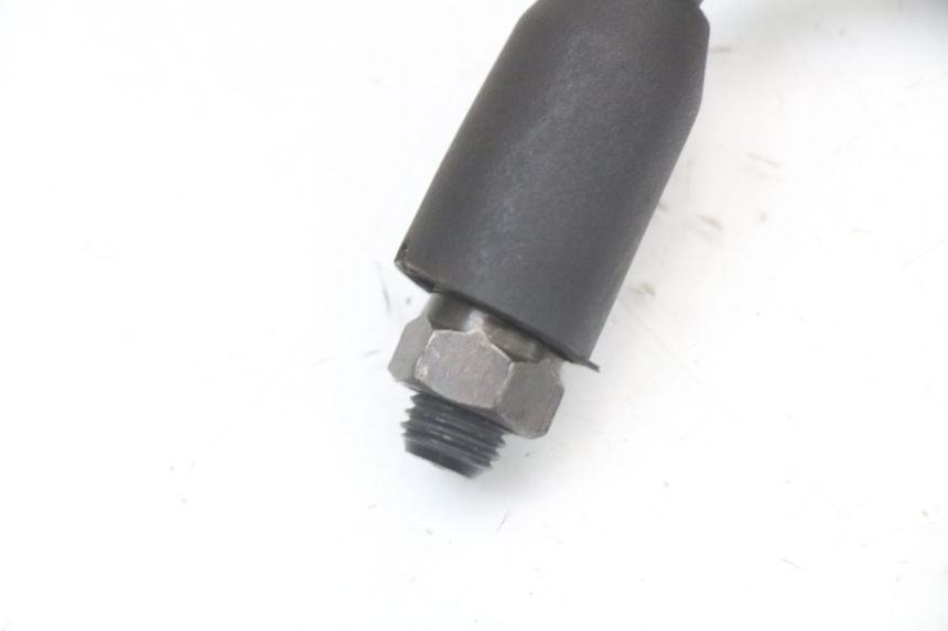 photo de Left mirror HYOSUNG GF 125 (2001 - 2005) - Points de fixation