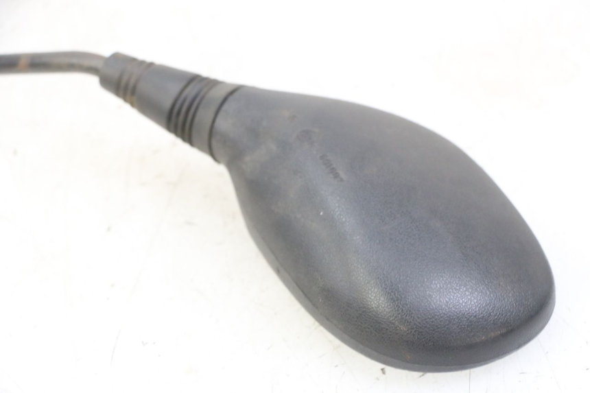 photo de RETROVISEUR GAUCHE PIAGGIO MP3 LT 400 (2007 - 2012) - Gros plan technique