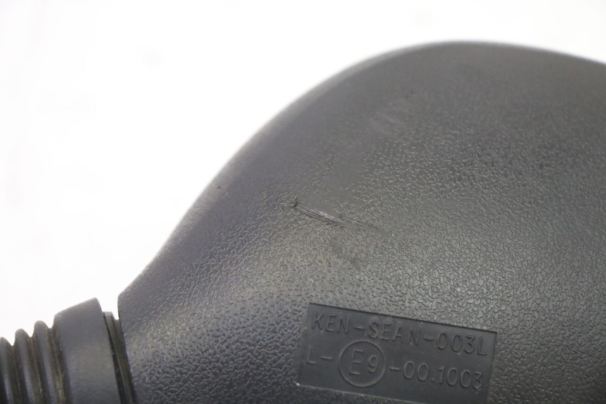 photo de RETROVISEUR GAUCHE PIAGGIO MP3 125 (2006 - 2014) - État de surface