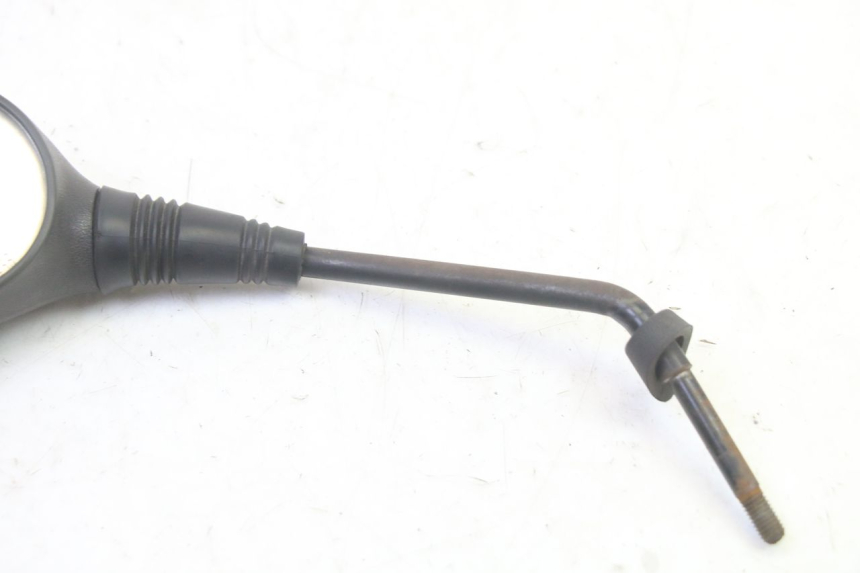 photo de RETROVISEUR GAUCHE PIAGGIO MP3 RL 250 (2006 - 2010) - Zoom état d’usage