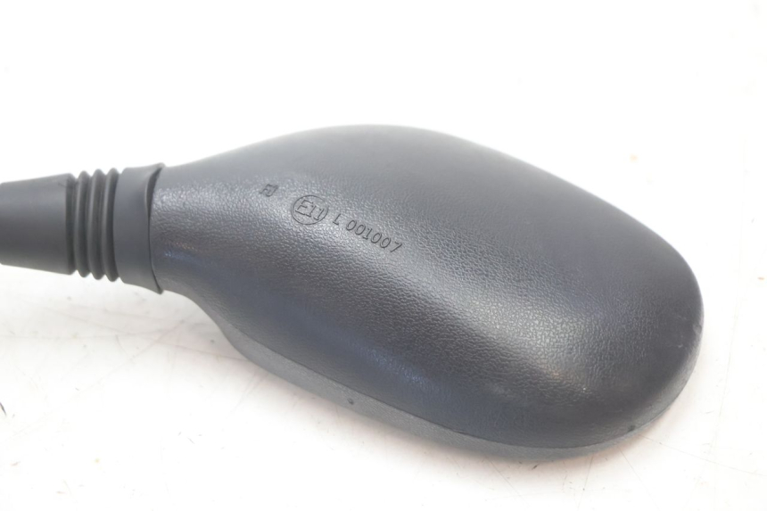 photo de RETROVISEUR GAUCHE PIAGGIO MP3 125 (2006 - 2014) - État de surface