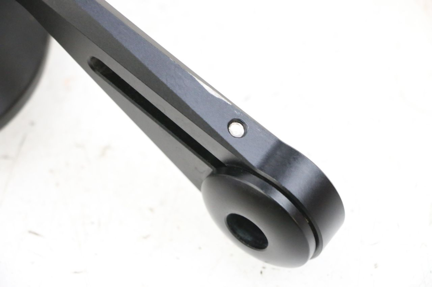 photo de RETROVISEUR GAUCHE YAMAHA MT-07 MT07 ABS 700 (2018 - 2020) - Gros plan technique