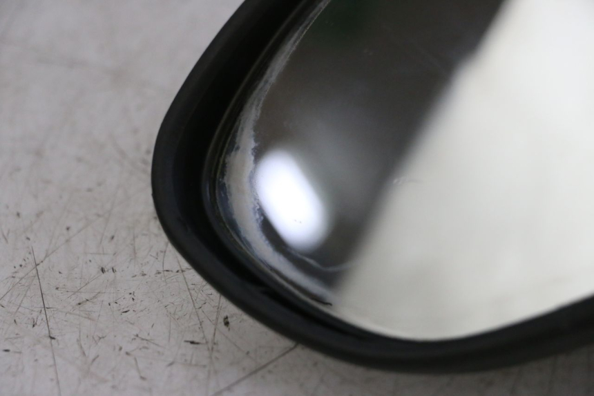 photo de RETROVISEUR GAUCHE PEUGEOT ELYSTAR 125 (2002 - 2007) - Points de fixation