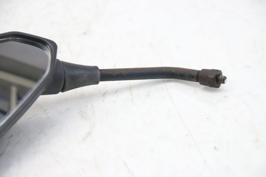 photo de RETROVISEUR GAUCHE DAELIM S3 125 (2010 - 2017) - Gros plan technique