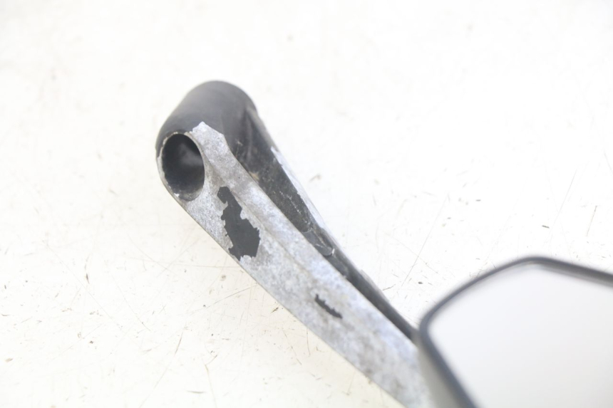 photo de RéTROVISEUR GAUCHE PEUGEOT SPEEDFIGHT 3 AIR 50 (2009 - 2015) - Gros plan technique