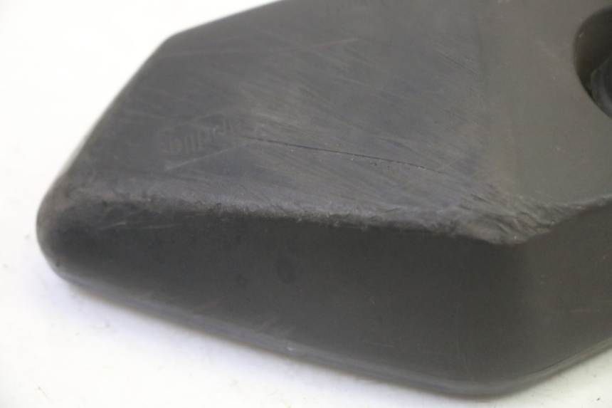 photo de RETROVISEUR GAUCHE APRILIA SR R 2T LC 50 (2018 - 2021) - Gros plan technique