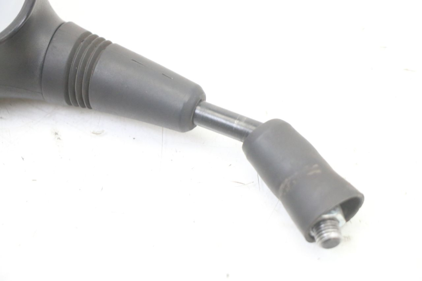 photo de RETROVISEUR GAUCHE SUZUKI BURGMAN 125 (2015 - 2017) - Zoom état d’usage