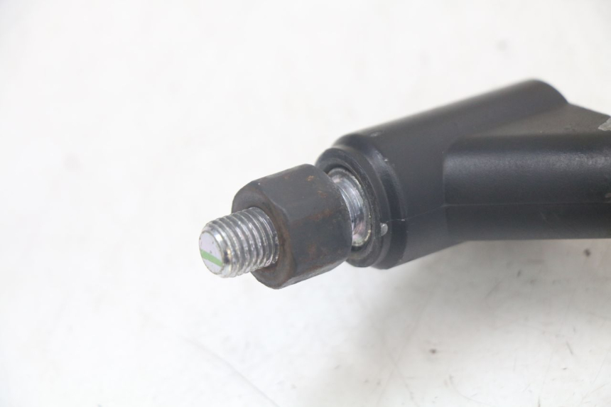 photo de RETROVISEUR GAUCHE YAMAHA TDM ABS 900 (2002 - 2014) - Points de fixation