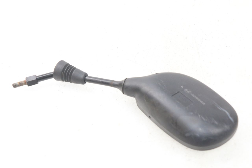 photo de RETROVISEUR GAUCHE BAOTIAN TRAVEL SPIRIT 50 (2010 - 2012) - Points de fixation