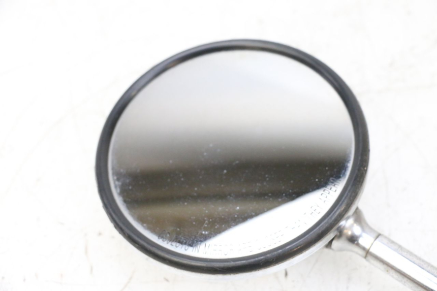 photo de RETROVISEUR GAUCHE PIAGGIO VESPA GTS SUPER IE 125 (2009 - 2016) - Autre angle de vue