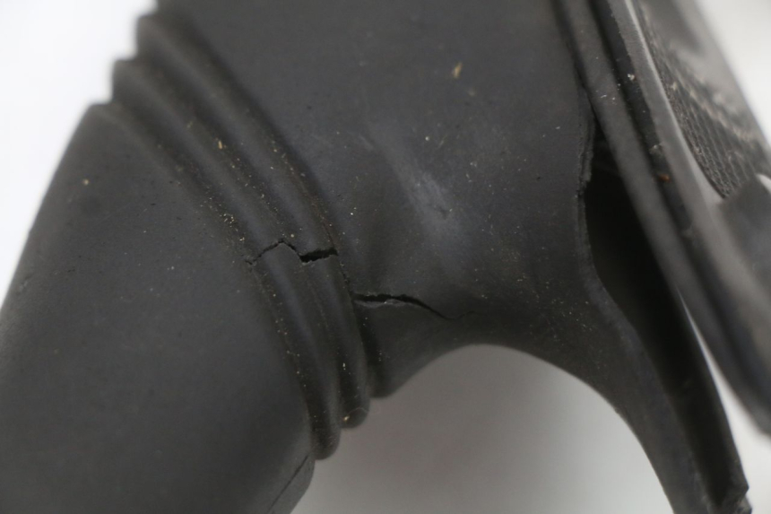 photo de RETROVISEUR GAUCHE PIAGGIO X9 125 (2000 - 2003) - Zoom état d’usage