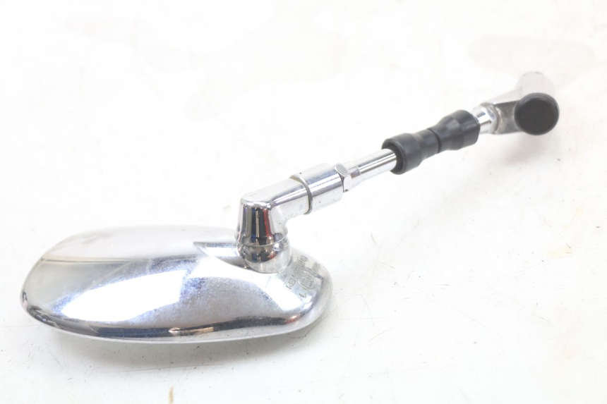 photo de RETROVISEUR GAUCHE YAMAHA XVS DRAG STAR DRAGSTAR 650 (1997 - 2007) - Gros plan technique