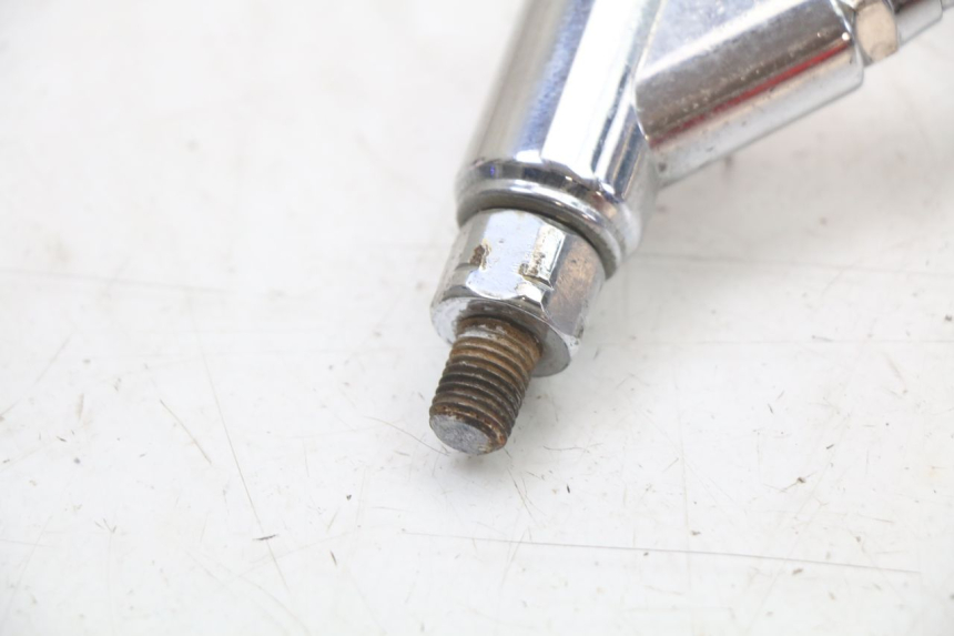 photo de RETROVISEUR GAUCHE YAMAHA XVS DRAG STAR DRAGSTAR 650 (1997 - 2007) - Points de fixation