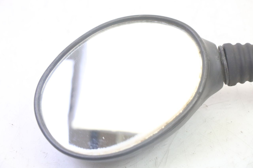 photo de RETROVISEUR GAUCHE YAMAHA YP MAJESTY 125 (2007 - 2010) - Détail de la pièce