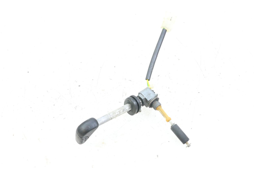 photo de ROBINET RESERVOIR PEUGEOT BUXY 50 (1993 - 1998) - Vue d’ensemble