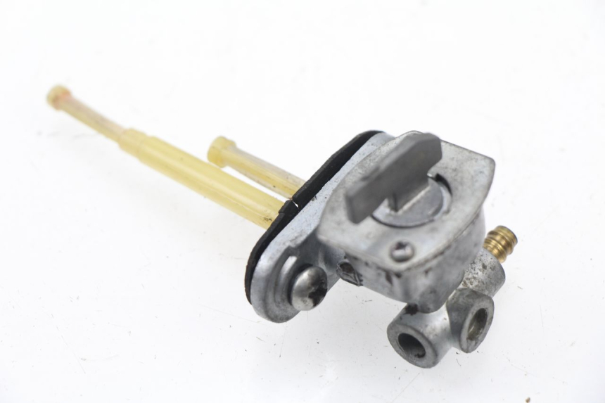 photo de ROBINET RESERVOIR JIANSHE COYOTE 80 - Gros plan technique