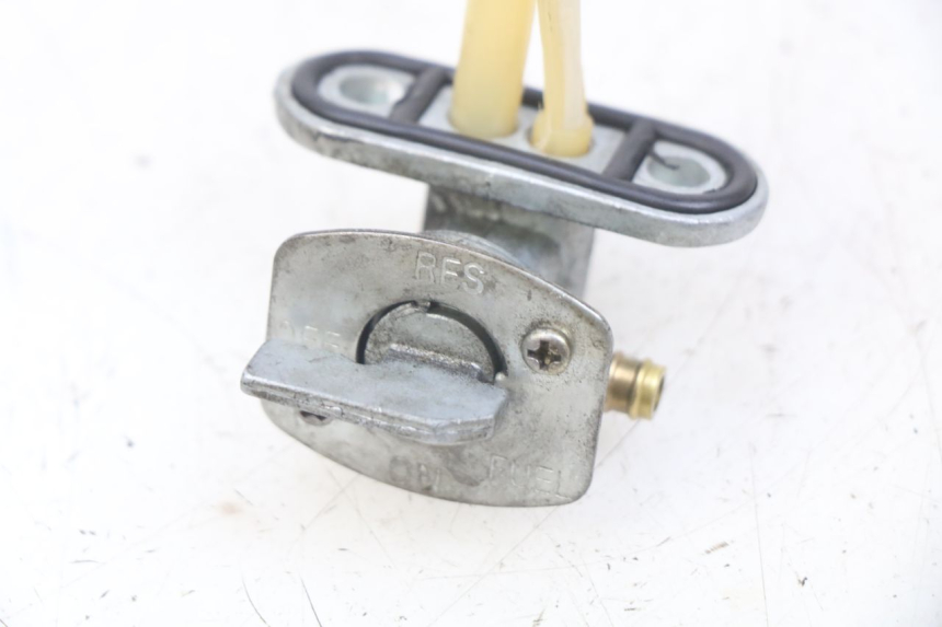 photo de ROBINET RESERVOIR JIANSHE COYOTE 80 - Points de fixation