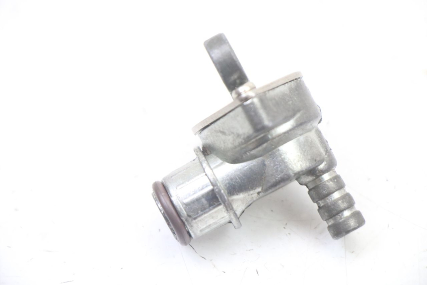 photo de ROBINET RESERVOIR DERBI SENDA SM DRD X-TREME 50 (2011 - 2017) - Zoom état d’usage