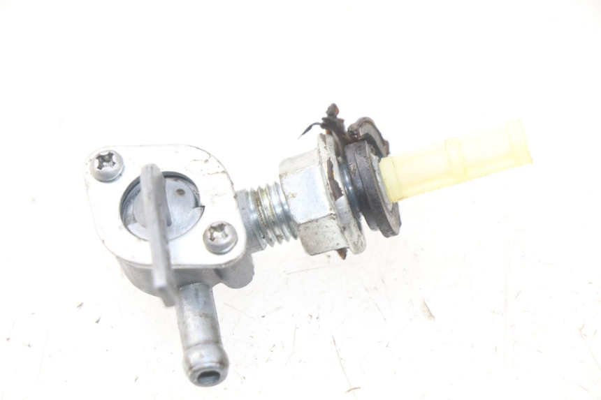 photo de ROBINET RESERVOIR CCR DIRT BIKE 125 - Autre angle de vue