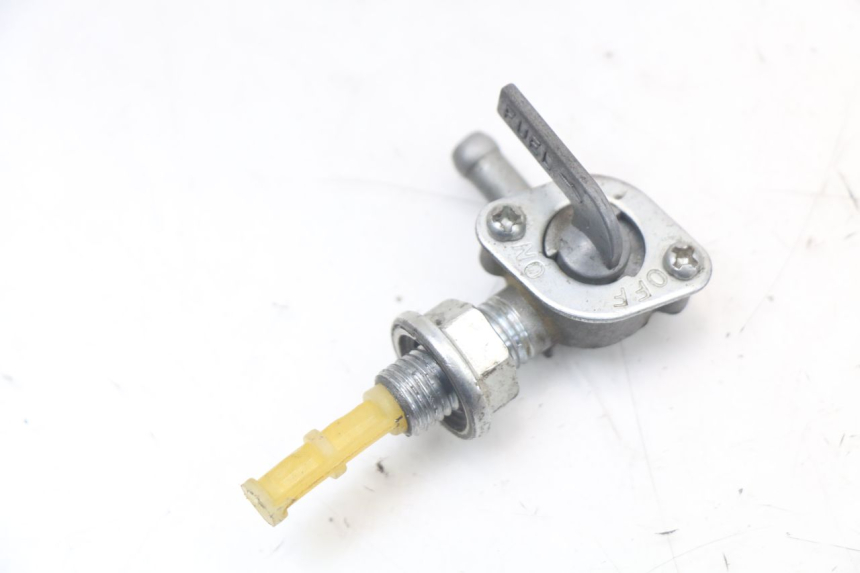 photo de ROBINET RESERVOIR RSR DIRT BIKE 150 - Zoom état d’usage