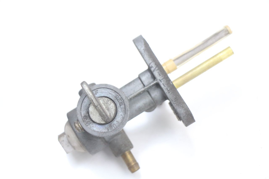 photo de Fuel tap HYOSUNG GV AQUILA 125 (2000 - 2009) - Vue principale