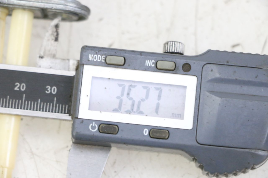 photo de ROBINET RESERVOIR KIDEN KD125-G 125 (2018 - 2022) - Détail de la pièce