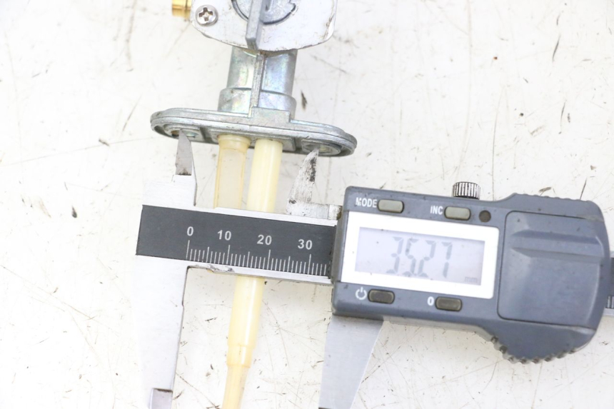 photo de ROBINET RESERVOIR KIDEN KD125-G 125 (2018 - 2022) - Zoom état d’usage