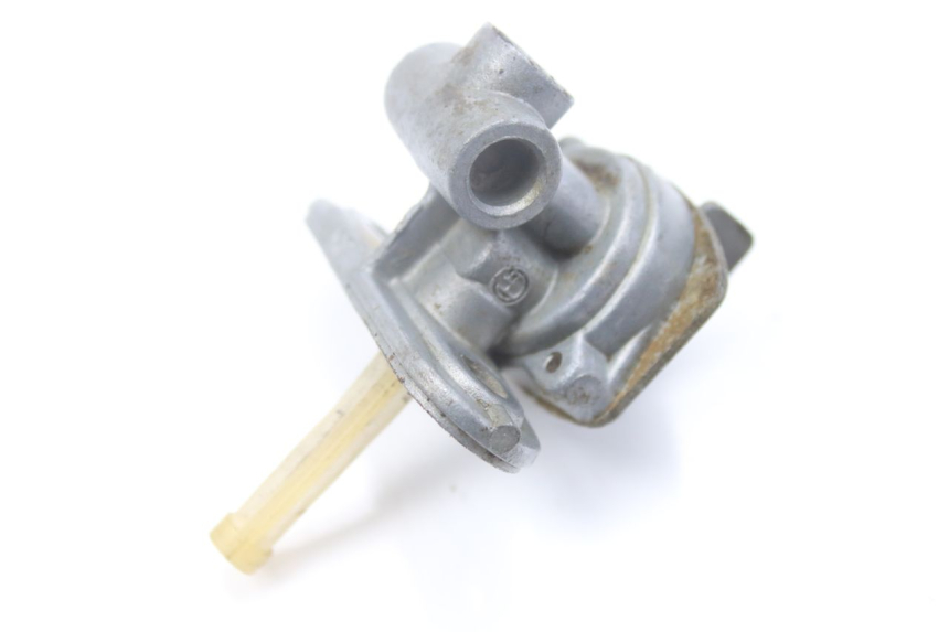 photo de ROBINET RESERVOIR KAWASAKI KX 250 (1994 - 1998) - Zoom état d’usage