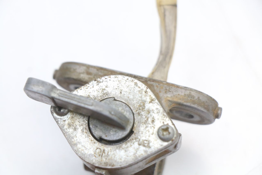 photo de ROBINET RESERVOIR KAWASAKI KX 85 (2014 - 2021) - Autre angle de vue