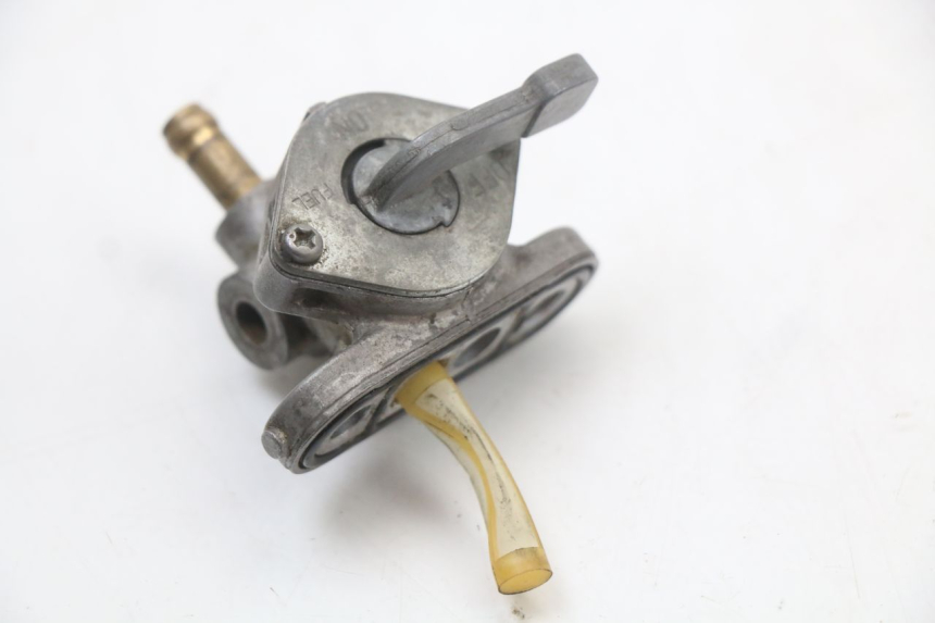 photo de ROBINET RESERVOIR KAWASAKI KX 85 (2014 - 2021) - Autre angle de vue