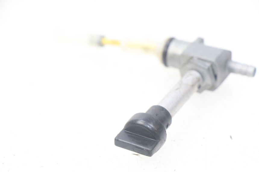 photo de ROBINET RESERVOIR PEUGEOT LUDIX 50 (2005 - 2007) - Vue principale