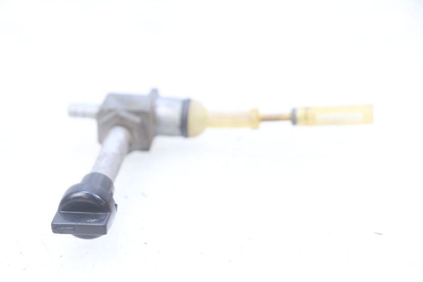 photo de ROBINET RESERVOIR PEUGEOT LUDIX 50 (2005 - 2007) - Détail de la pièce