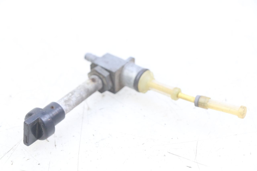 photo de ROBINET RESERVOIR PEUGEOT LUDIX 50 (2005 - 2007) - Détail de la pièce