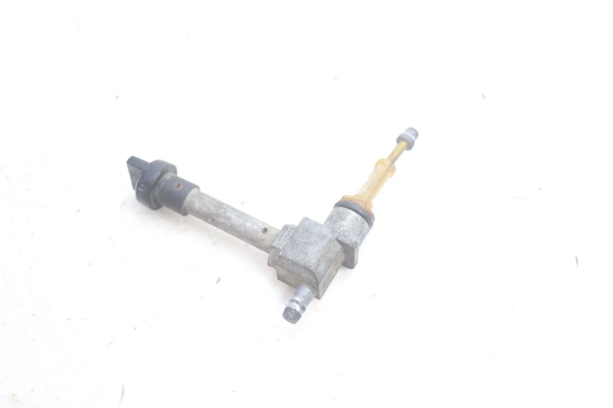 photo de ROBINET RESERVOIR PEUGEOT LUDIX 50 (2005 - 2007) - Détail de la pièce