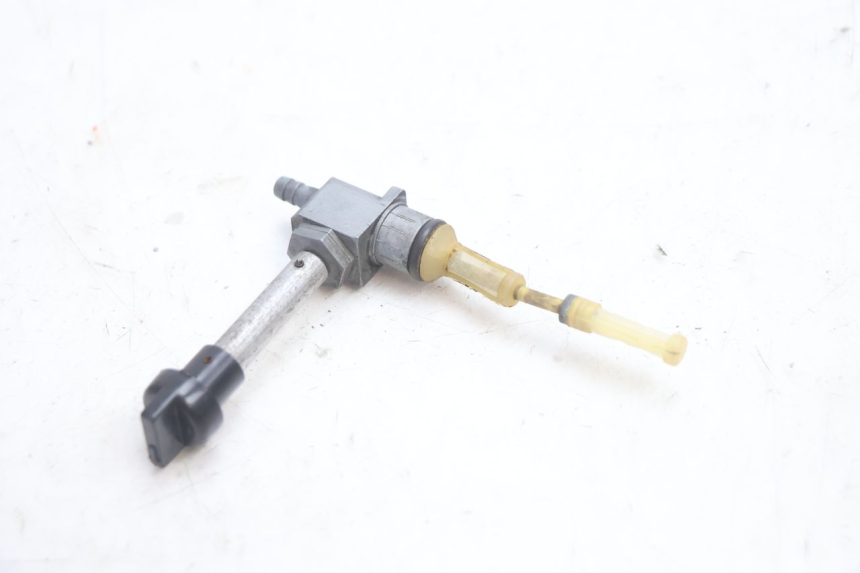photo de ROBINET RESERVOIR PEUGEOT LUDIX SNAKE 2T 50 (2004 - 2014) - Zoom état d’usage