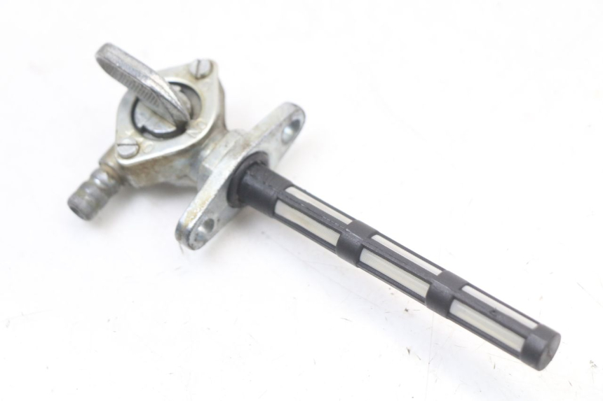 photo de ROBINET RESERVOIR SUZUKI VL INTRUDER 125 (2004 - 2007) - Zoom état d’usage