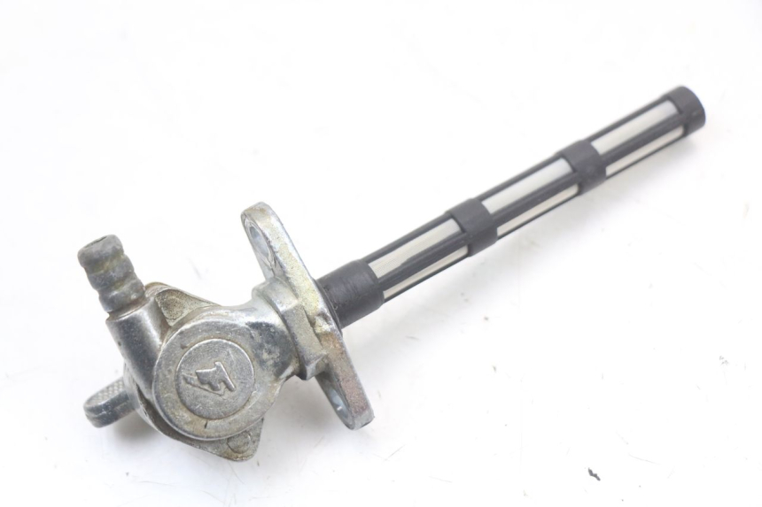 photo de ROBINET RESERVOIR SUZUKI VL INTRUDER 125 (2004 - 2007) - Autre angle de vue