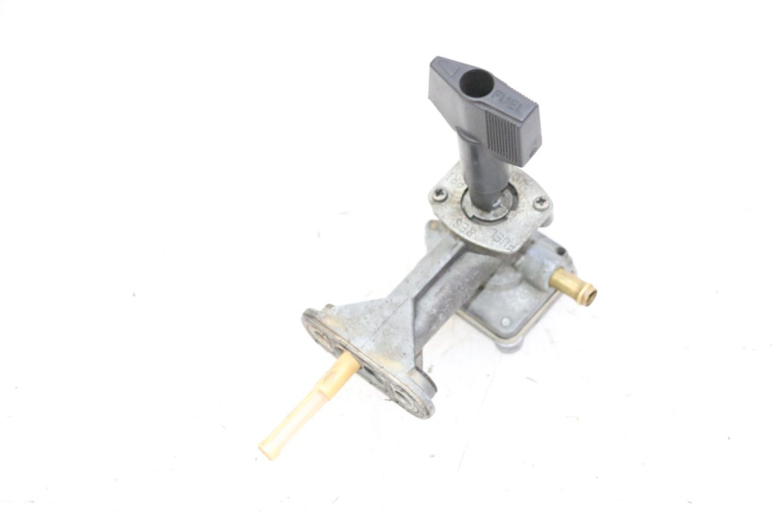 photo de ROBINET RESERVOIR YAMAHA XJN DIVERSION 600 (2000 - 2003) - Vue principale