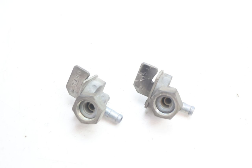 photo de ROBINET RESERVOIR HONDA XRV AFRICA TWIN 750 (1990 - 1992) - Vue d’ensemble