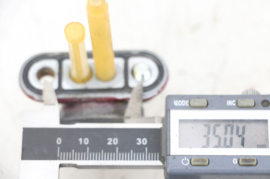 photo de ROBINET RESERVOIR YAMAHA XVS DRAG STAR DRAGSTAR 650 (1997 - 2007) - Zoom état d’usage