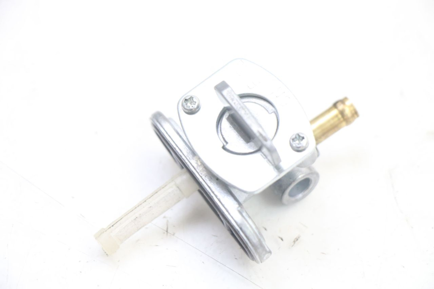 photo de ROBINET RESERVOIR YAMAHA YZ 125 (2006 - 2016) - Détail de la pièce