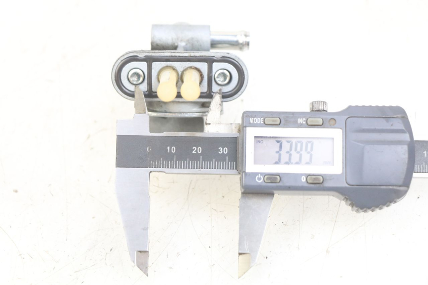 photo de ROBINET RESERVOIR YAMAHA YZ 85 (2019 - 2021) - Détail de la pièce