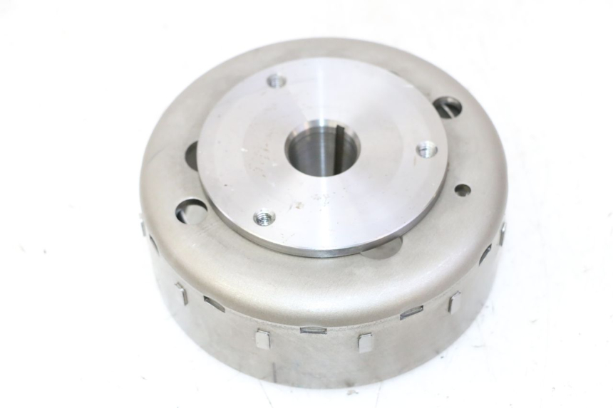 photo de ROTOR SUZUKI BURGMAN 125 (2007 - 2014) - Gros plan technique