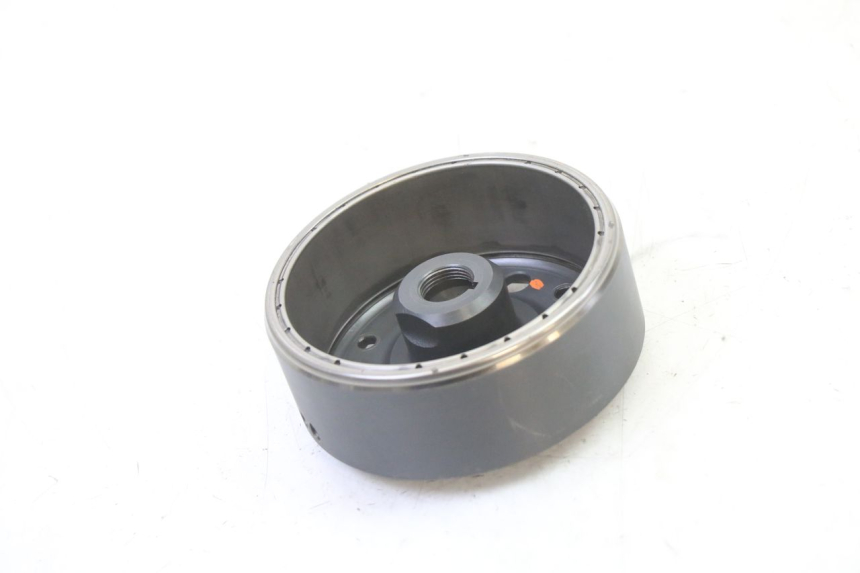 photo de ROTOR HONDA CBR RR FIREBLADE 900 (1992 - 1994) - Gros plan technique