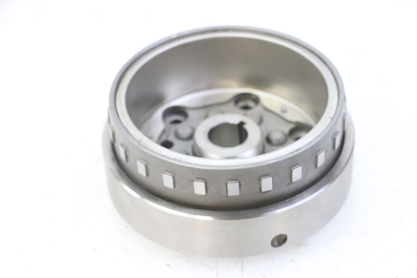 photo de ROTOR PIAGGIO MP3 LT 300 (2010 - 2016) - Gros plan technique