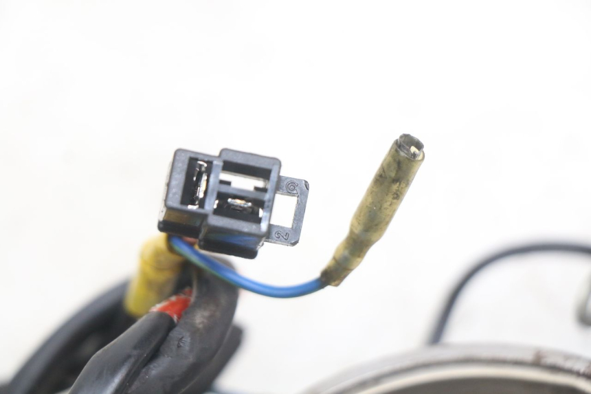 photo de ROTOR STATOR KYMCO AGILITY NAKED RENOUVO 2T 50 (2011 - 2018) - Zoom état d’usage